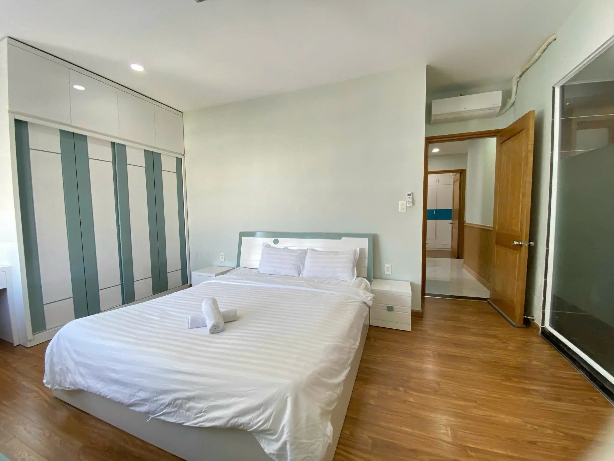 Sunrise City North – 3 phòng ngủ, 124 m² (13/15)
