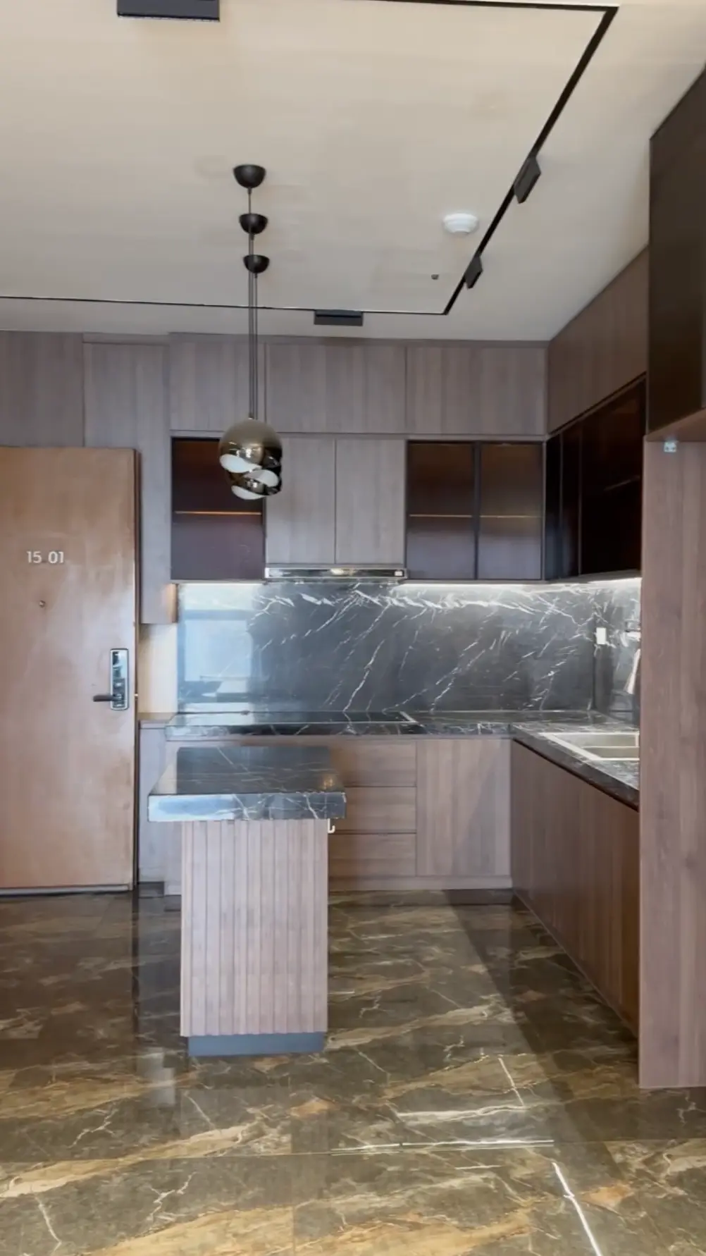 Pearl Plaza – 2 phòng ngủ, 101.55 m² (9/10)