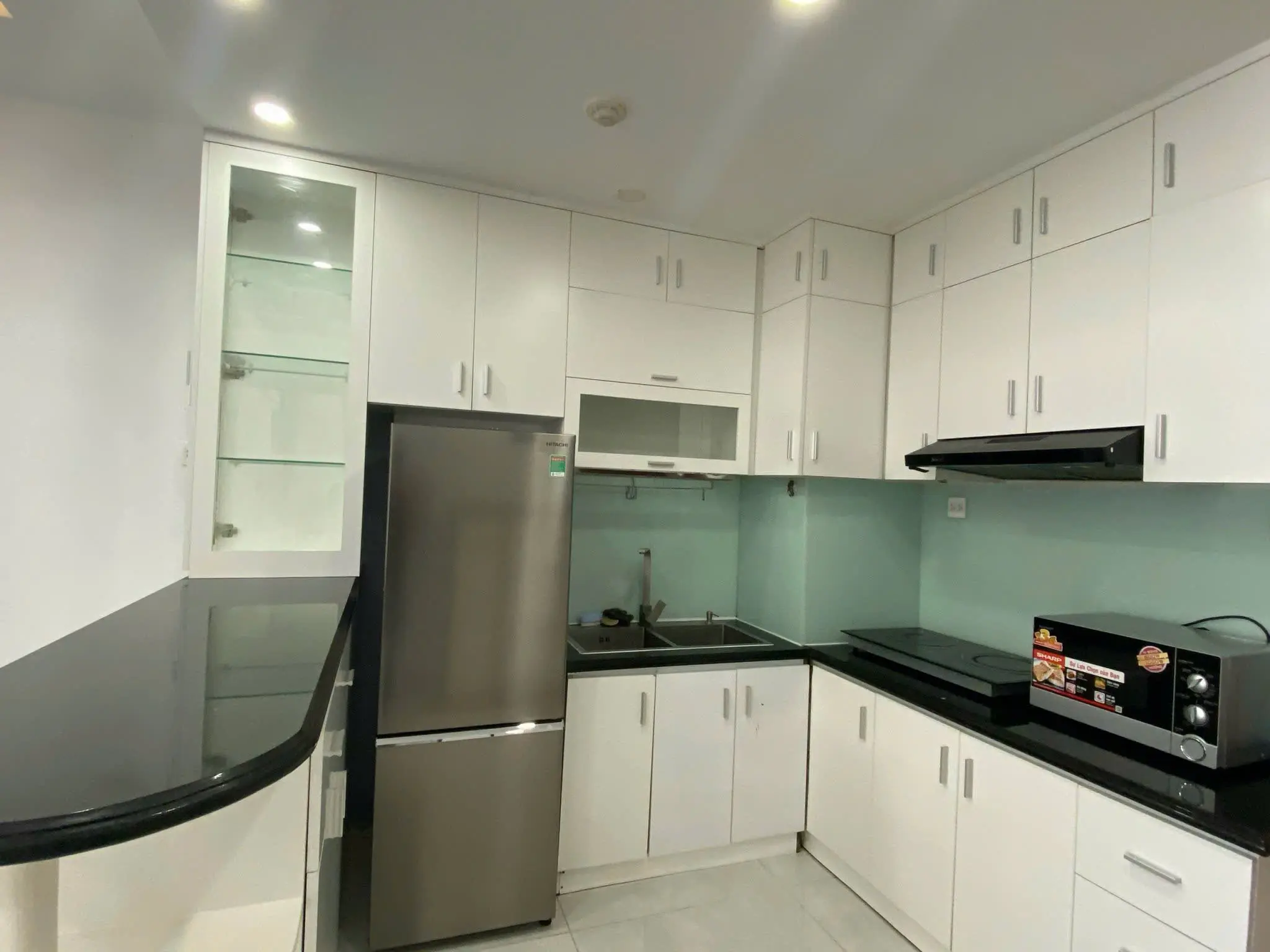 Sunrise City View – 2 phòng ngủ, 74 m² (2/9)
